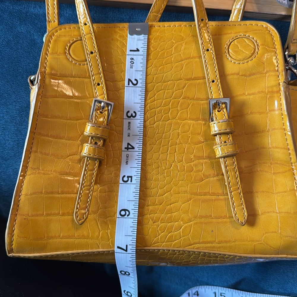 Zara Yellow Croc-Texture Crossbody Bag - Picture 4 of 5